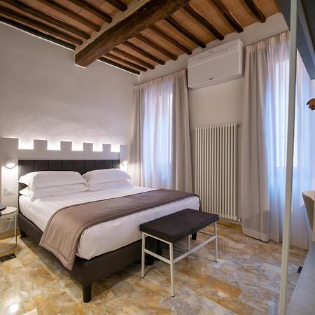 Torre Del Fuggisole Hotel Siena Exterior foto