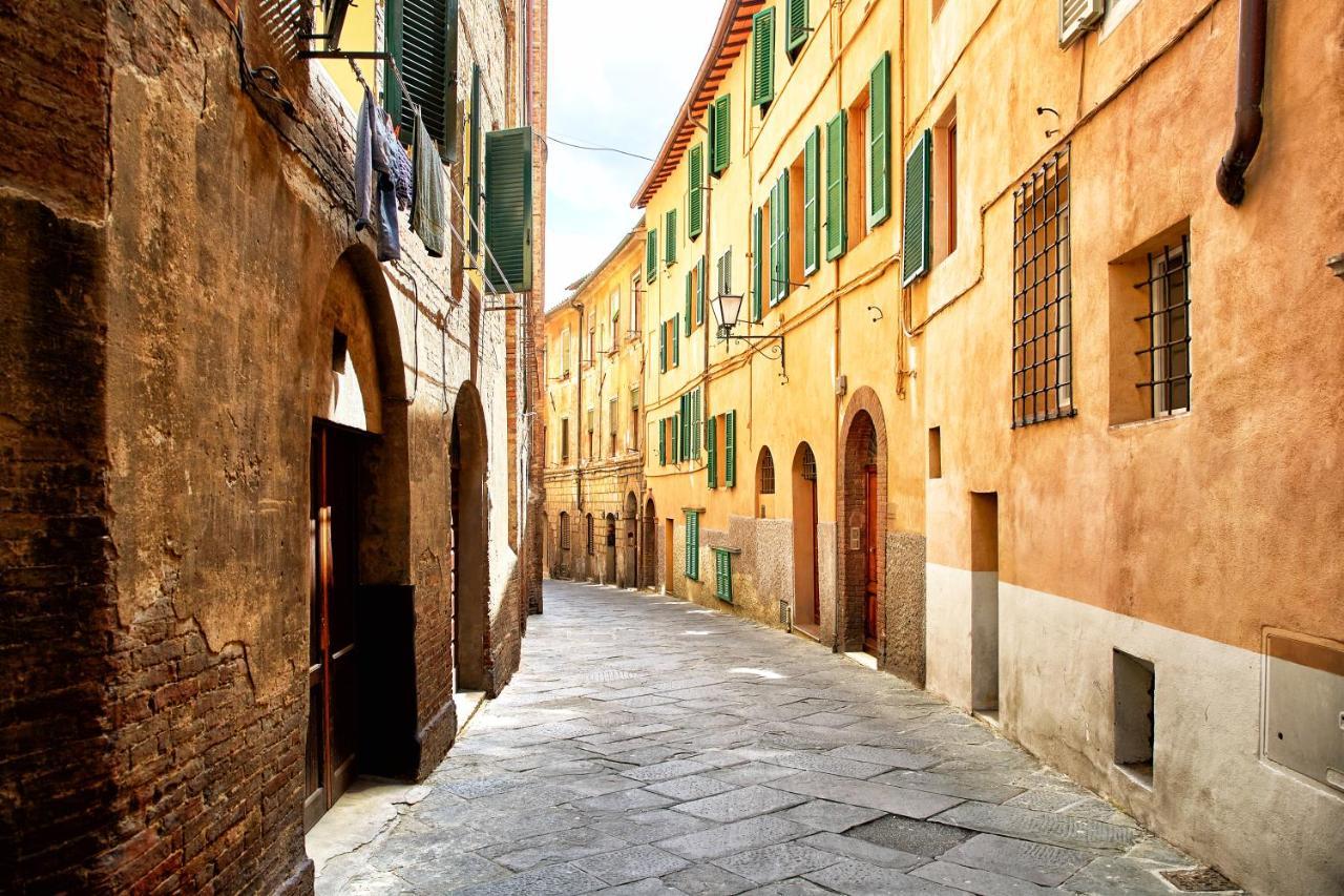 Torre Del Fuggisole Hotel Siena Exterior foto